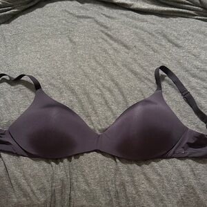 SKIMS Wireless Black Bra